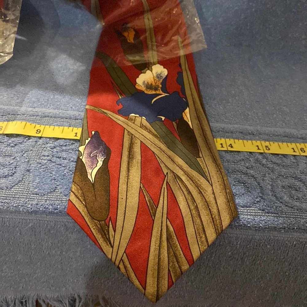 Enzo Men’s Necktie NEW